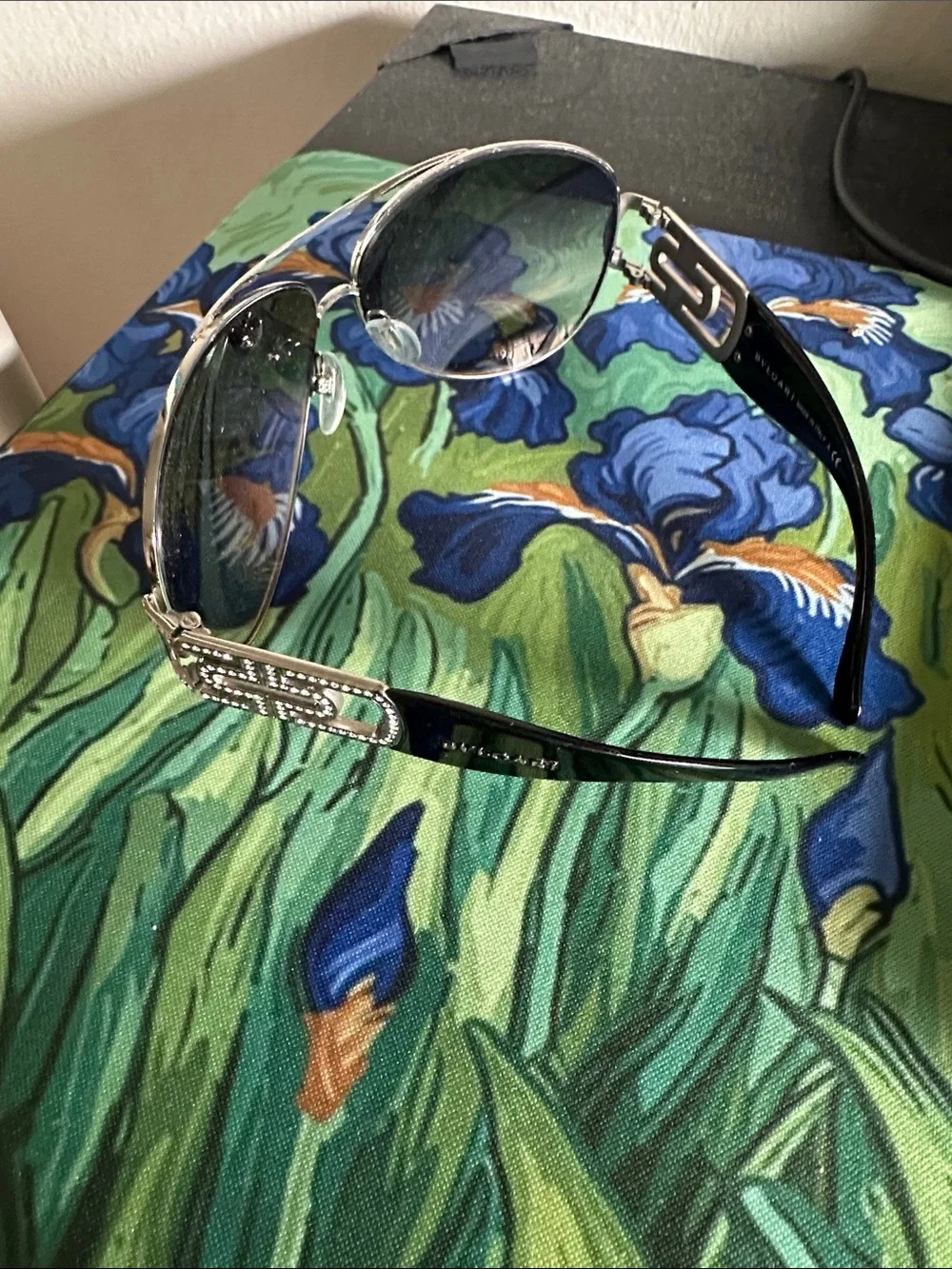 Bulgari aviator Sunglasses with diamonds frame